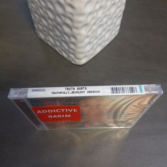 2002 Truth Hurts Truthfully Speaking Cd New Factory Sealed - Picture 2 of 6